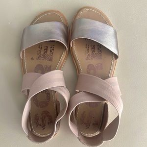 Sandals Sorel- size 8.5